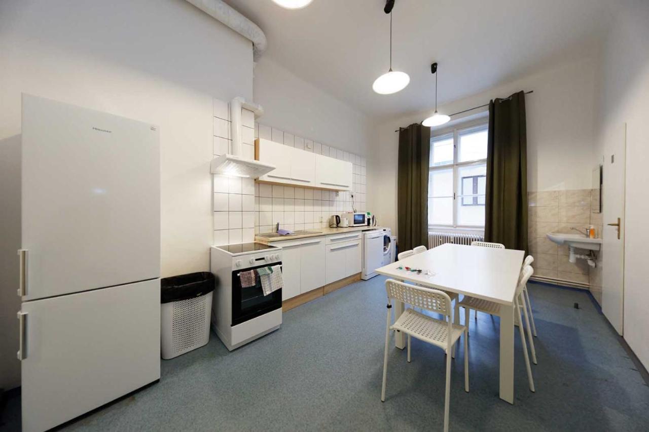 At I.p.pavlova Apartament