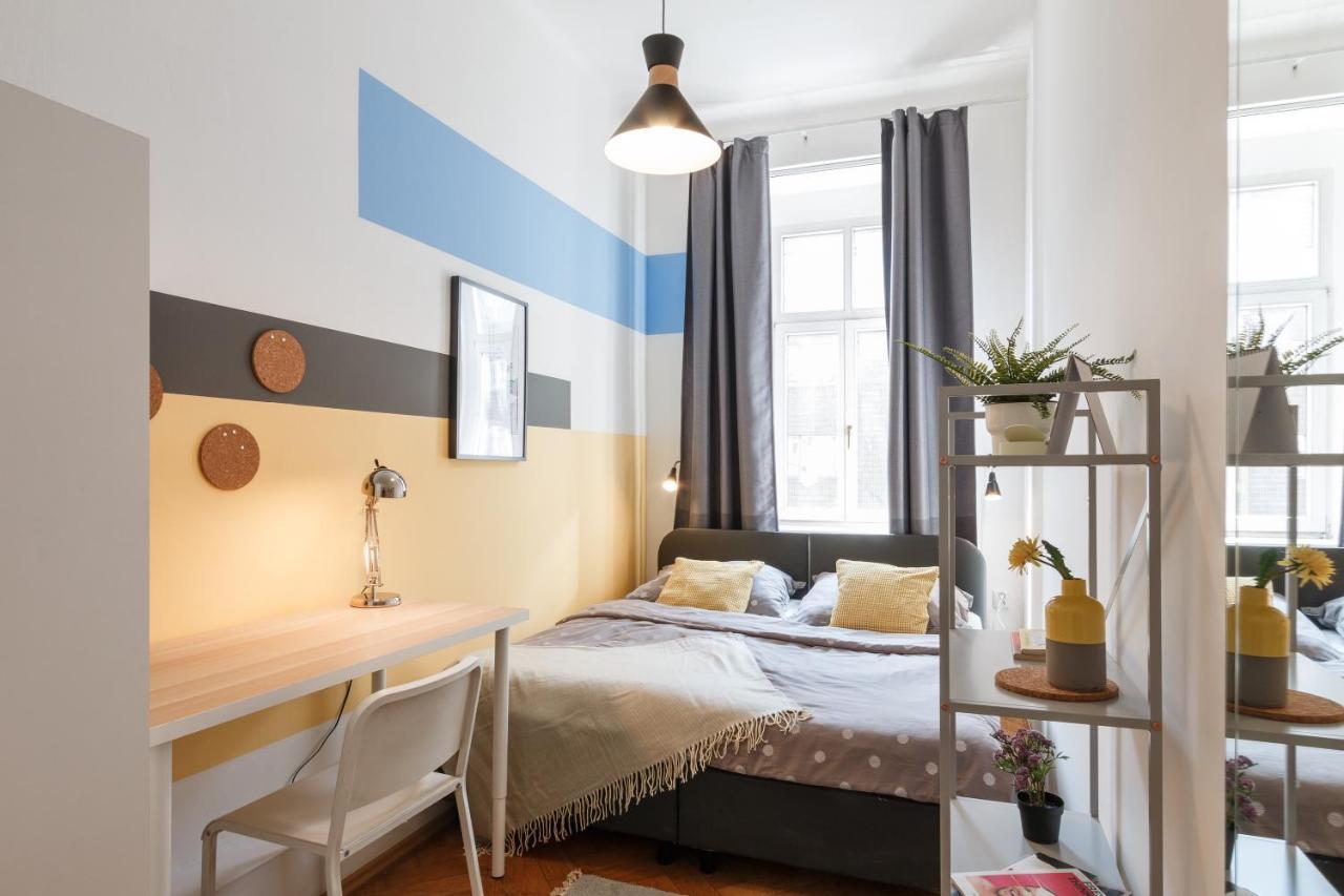 Apartament At I.p.pavlova Praga