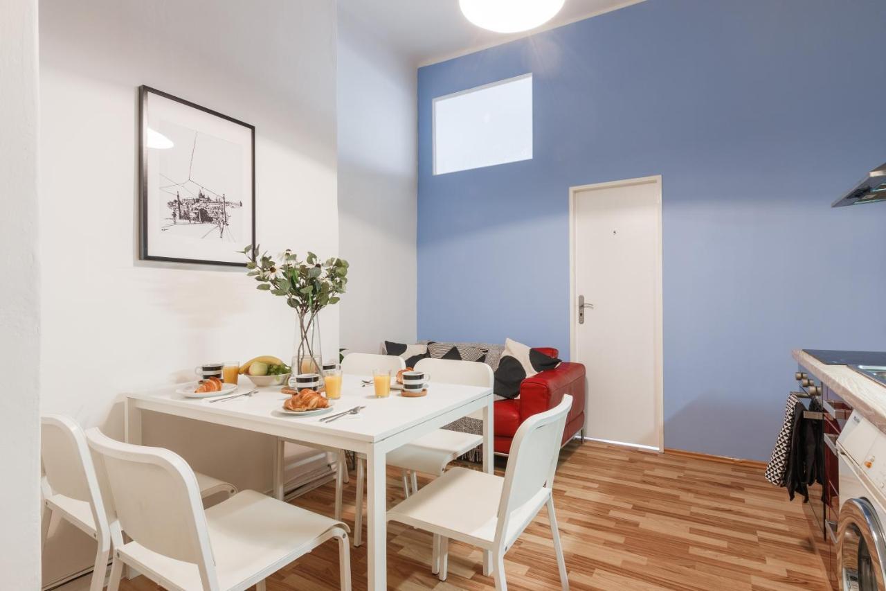 Apartament At I.p.pavlova Praga